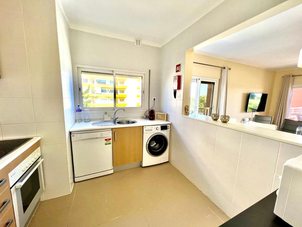 Beachfront Seaview Litoralmar Apt, Fast Wifi, Airco, Pool, Private Parking ポルティマン エクステリア 写真