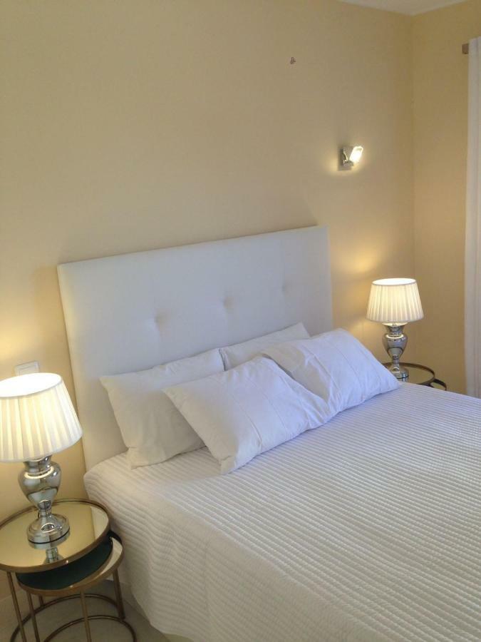 Beachfront Seaview Litoralmar Apt, Fast Wifi, Airco, Pool, Private Parking ポルティマン エクステリア 写真