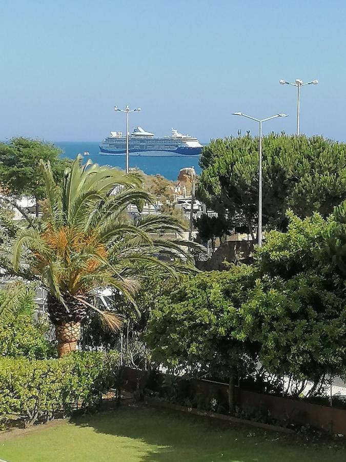 Beachfront Seaview Litoralmar Apt, Fast Wifi, Airco, Pool, Private Parking ポルティマン エクステリア 写真
